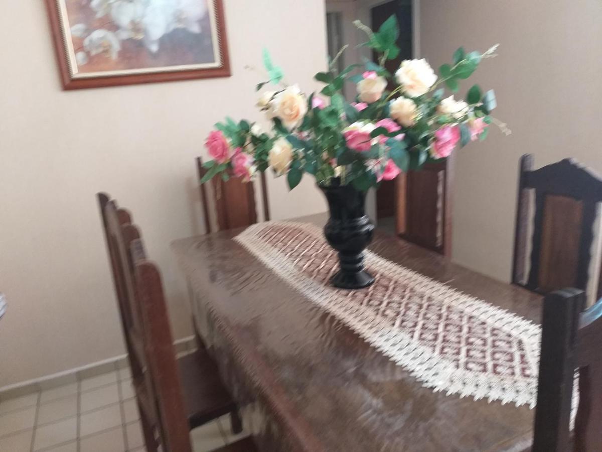 Apartamento Climatizado , Praia Grande, Ubatuba Sp Luaran gambar